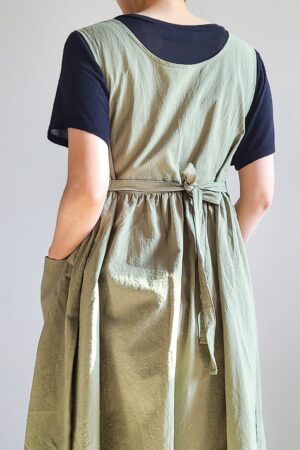 Vintage Japanese Apron 5-Color Kitchen Apron with Pockets for Plus Sizes