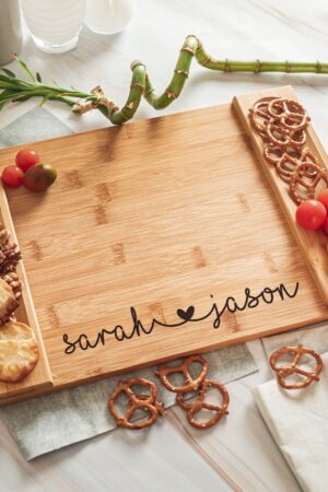 Personalized Cutting Board A Cherished Gift for Weddings, Anniversaries, and Special Occasions