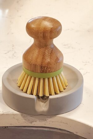 Concrete Haven Self-Draining Scrub Brush Holder for a Pristine Kitchen