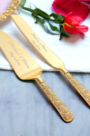 Personalized Wedding Cake Cutting Set Engrave Your Love Story on a Timeless Keepsake