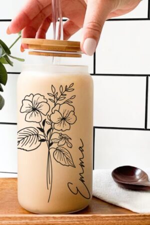 Personalized Birth Flower Tumbler A Timeless Gift for Her