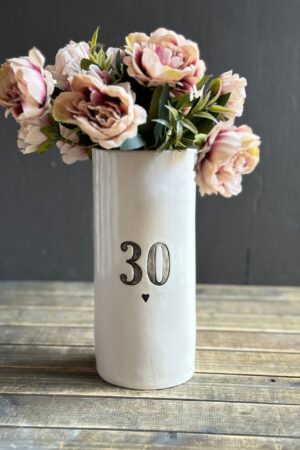 Personalized Anniversary Vase Celebrate Your Love with a Custom Engraved Keepsake