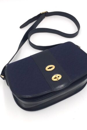 Authentic Gucci Monogram Crossbody Bag Timeless Elegance for the Modern Woman