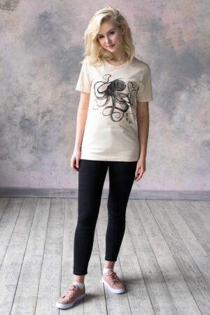 Octopus Gyotaku Ukiyo-e Kanji Anime Manga Kyoto Martial Arts T-Shirt A Fusion of Japanese Art and Pop Culture