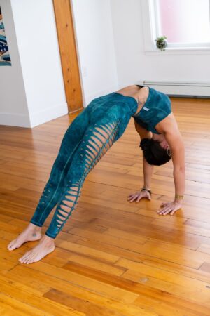 Teal Shiva Yoga Leggings Hand-Dyed for Divine Flow