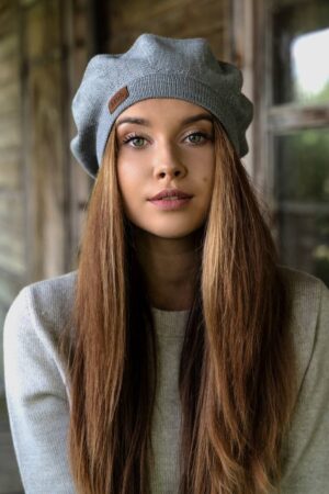 Timeless Merino Wool Beret A Classic Headpiece for All Seasons