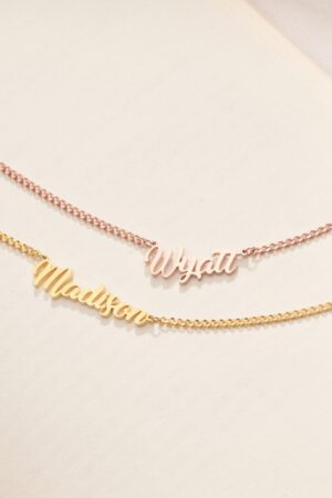 Personalized Name Necklace with Curb Chain A Timeless Treasure for Loved Ones