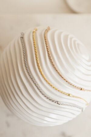 Stunning Rope Chain Bracelet Elevate Your Style with Timeless Elegance