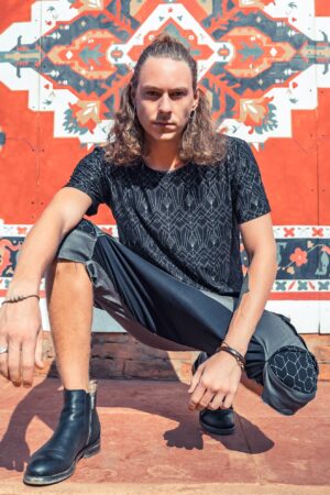 Unleash Your Style Drop-Crotch Cargo Shorts for Men, the Ultimate Festival and Streetwear Essential