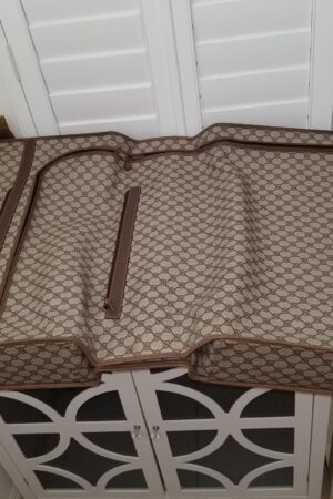 Vintage Gucci GG Folding Travel Bag with Pouches and Hangers A Timeless Treasure