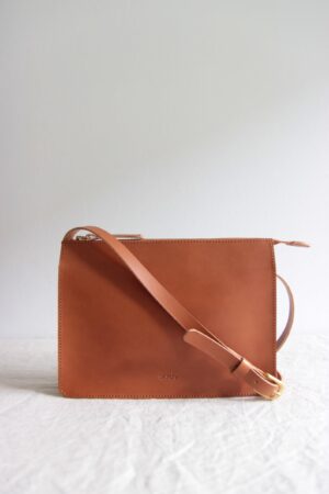 Timeless Brown Leather Crossbody Bag A Minimalist Masterpiece