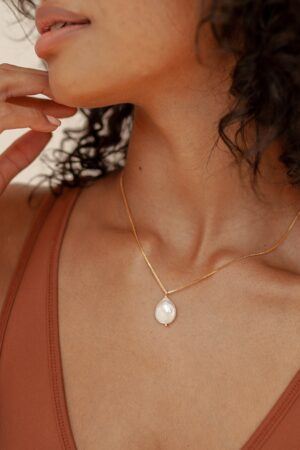 Caitlyn Minimalist Baroque Pearl Pendant Necklace Irregular Pearl Charm, Bridesmaid Gift (NR019)