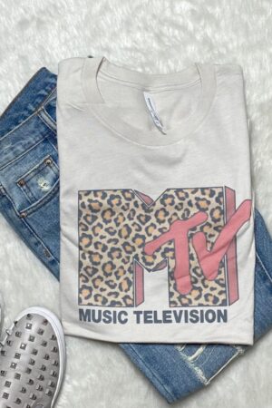 Vintage Vibes MTV's Leopard Graphic Tee - Unleash Your Inner Rock Star