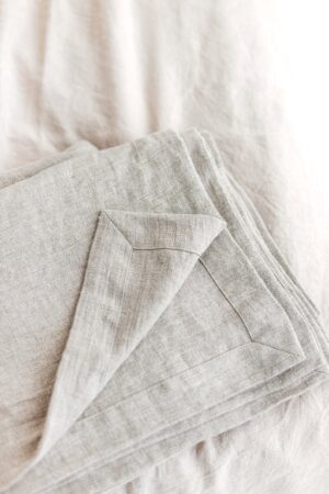 Undyed Linen Bedspread Rustic Charm for a Tranquil Night's Sleep