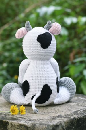 Cuddle-Worthy Milk Cow Crochet Plushie Your Farm-Fresh Friend in Custom Colors