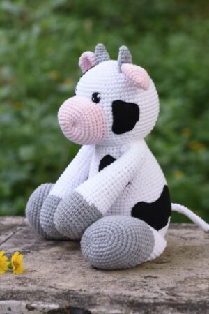 Cuddle-Worthy Milk Cow Crochet Plushie Your Farm-Fresh Friend in Custom Colors