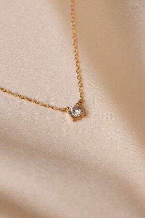 Captivating Diamond Solitaire Necklace A Minimalist Masterpiece for Bridesmaids and Special Occasions (NR048)