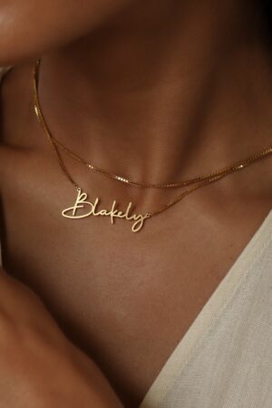 CaitlynMinimalist Personalized Name Necklace A Timeless Treasure for Her