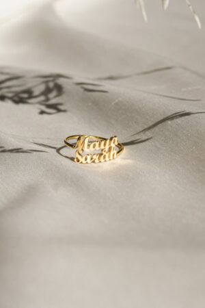 Personalized Double Name Ring A Cherished Keepsake for Loved Ones