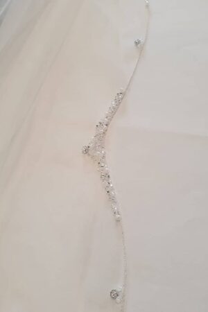 Exquisite Scallop Edge Beaded Wedding Veil A Symphony of Elegance for Your Special Day