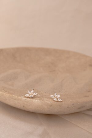 Sparkling Elegance Marquise Diamond Earrings in Shimmering Gold