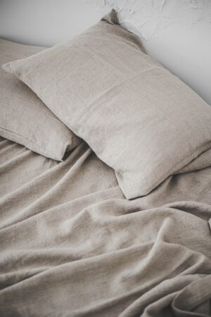 Undyed Linen Bedspread Rustic Charm for a Tranquil Night's Sleep