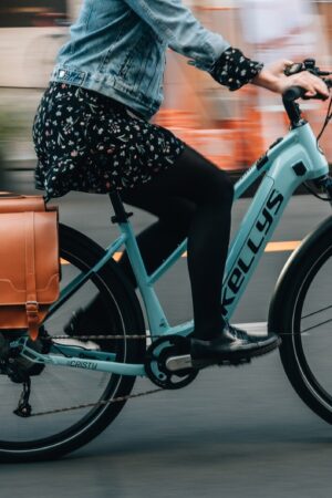 CLASSIC RIDE Premium Leather Bicycle Panniers for the Discerning Cyclist