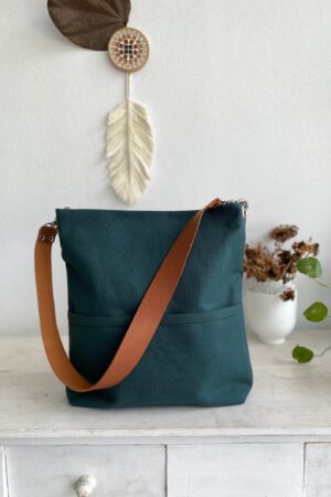 Versatile Canvas Tote Your Everyday Companion with Style and Functionality