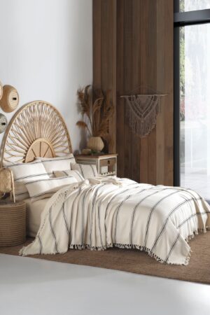 Indulge in Cozy Comfort Wrap Yourself in the Soft Embrace of Our Cotton Cream Turkish Throw Blanket