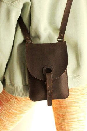 Exquisite Handmade Leather Crossbody Bag Your Perfect Companion for Style and Convenience