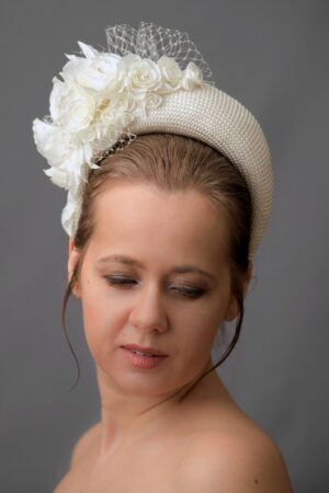 Royal-Inspired Cream Fascinator Headband with Birdcage Veil Elevate Your Bridal Look