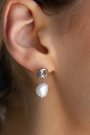 Knot Pearl Drop Earrings Timeless Elegance for Brides and Moms