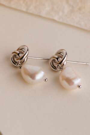 Knot Pearl Drop Earrings Timeless Elegance for Brides and Moms