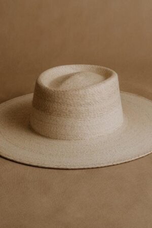 Palm Straw Boater Hat Wide-Brimmed Elegance for Weddings and Special Occasions