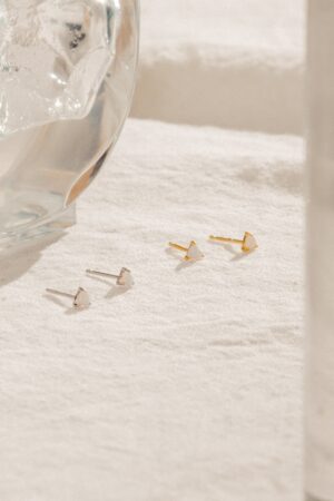 Sparkling Opal Heart Studs Minimalist Elegance for Every Occasion