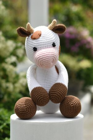 Cuddle-Worthy Milk Cow Crochet Plushie Your Farm-Fresh Friend in Custom Colors