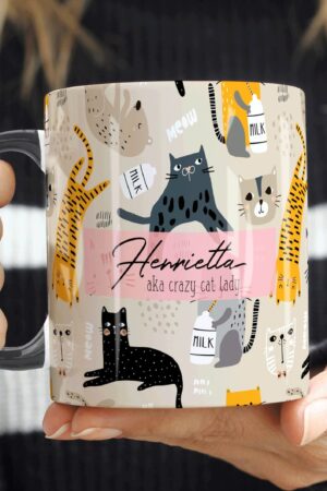 Purrfectly Personalized The CRAZY CAT LADY Mug for Feline-Loving Queens