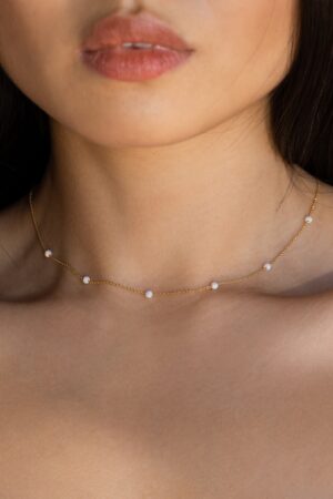 Opal Station Necklace A Shimmering Gemstone Choker for Bridal Elegance and Everyday Glamour