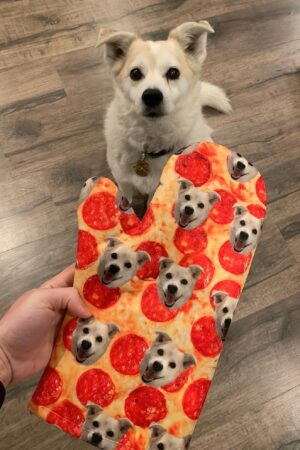 Paw-some Personalized Oven Mitts Put Your Furry Friend on Display