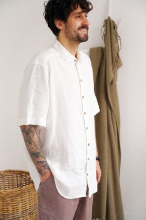 Breezy Linen Shirt Elevate Your Style with Comfort and Sophistication