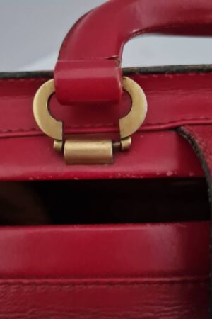 Vintage Gucci Handbag Timeless Elegance for the Discerning Collector