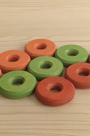 3 Vibrant Discs on a Horizontal Dowel Elevate Your Home D?cor with Free Delivery