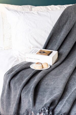 Luxurious 55"-83" Stonewashed Throw Blanket Elevate Your Home with Turkish Cotton Comfort