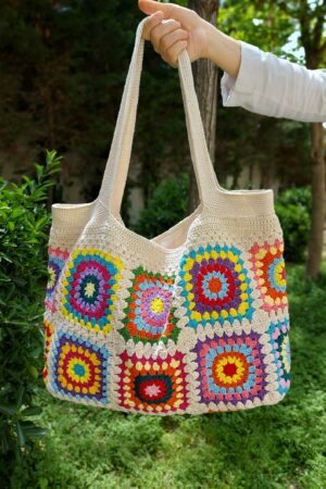 Granny Square Crochet Bag A Boho Patchwork Masterpiece for Beach Days and Beyond