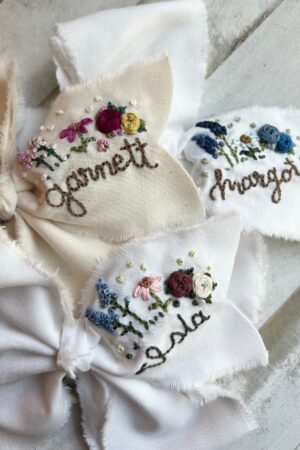 Hand Embroidered Name Bow A Personalized Touch for Special Occasions