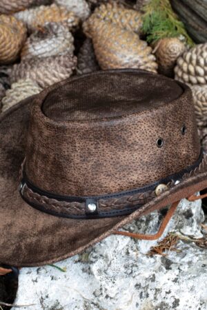 Wombat Foldable Leather Hat The Wilds Full Grain Leather Unisex Cowboy Hat for Trekking and the Australian Bush