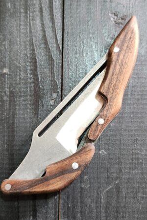 Exquisite Walnut Wood Pocket Knife A Timeless Gift for Unforgettable Occasions