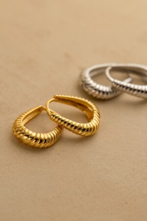 Ribbed Hoop Earrings Bold Geometric Statement Jewelry for a Chic Look