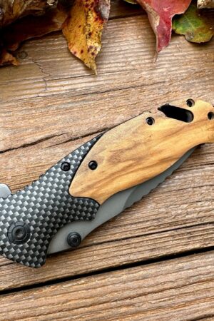 Engravable Pocket Knife for Fishermen The Perfect Gift for Hunters and Outdoor Enthusiasts