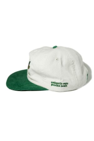 Vintage White Corduroy 6-Panel Cap A Timeless Classic for Style and Comfort